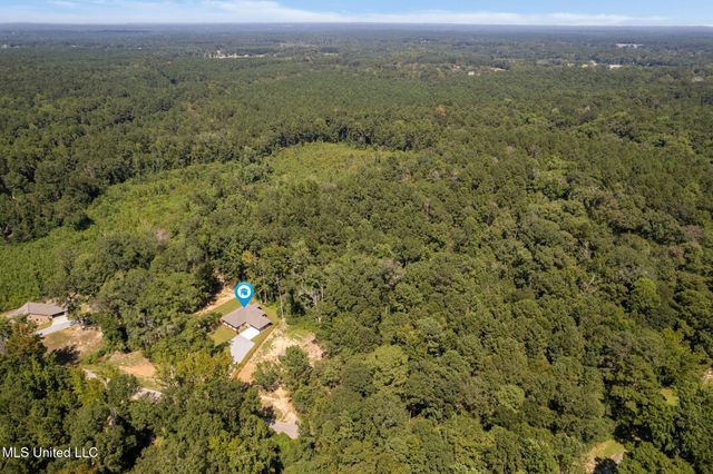 24 Atkinson Road, Sumrall, MS 39482