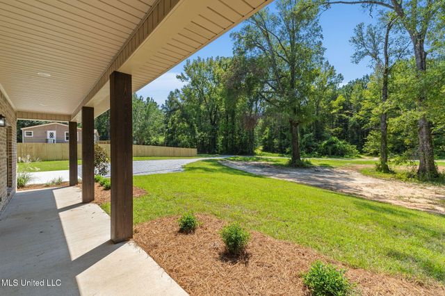 24 Atkinson Road, Sumrall, MS 39482