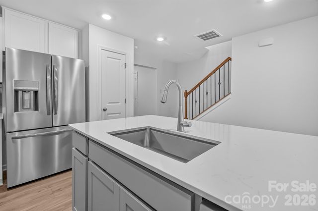 448 Sand Dunes Drive 82, Kannapolis, NC 28081