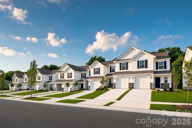 448 Sand Dunes Drive 82, Kannapolis, NC 28081