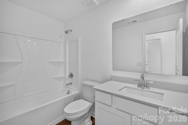 448 Sand Dunes Drive 82, Kannapolis, NC 28081