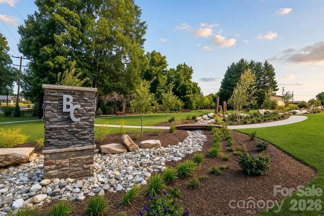 448 Sand Dunes Drive 82, Kannapolis, NC 28081