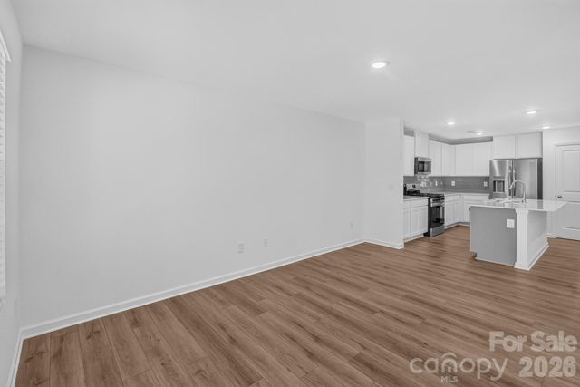 448 Sand Dunes Drive 82, Kannapolis, NC 28081