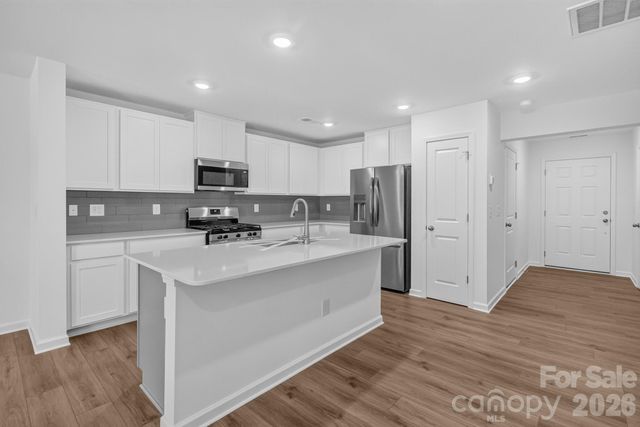 448 Sand Dunes Drive 82, Kannapolis, NC 28081