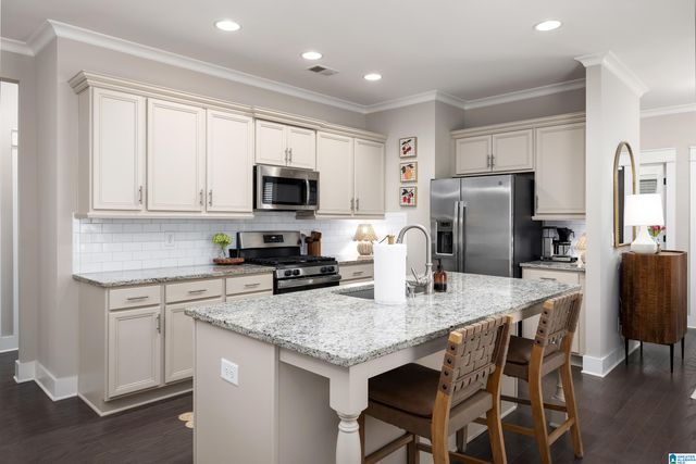 730 PINEVIEW ROAD, Irondale, AL 35210