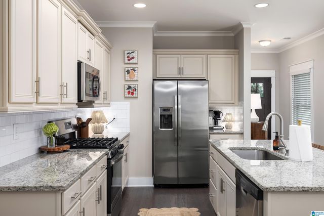 730 PINEVIEW ROAD, Irondale, AL 35210