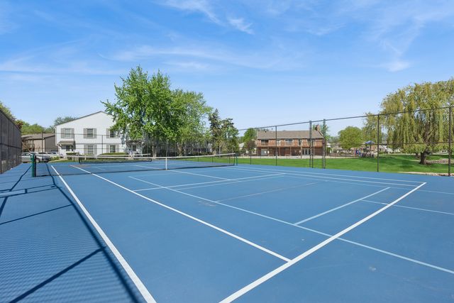 1171 Bunker Hill Court D, Wheaton, IL 60189