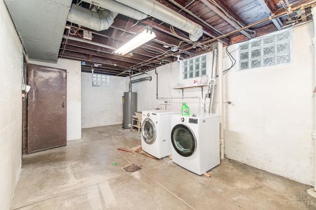 1237 Carson Avenue, Cincinnati, OH 45205