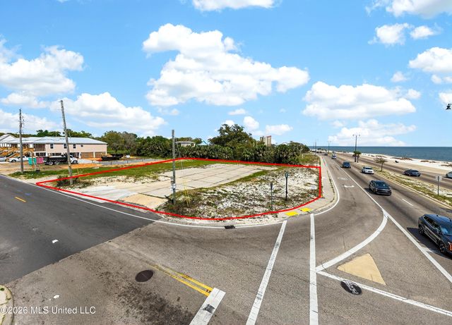 802 Beach Drive, Gulfport, MS 39507