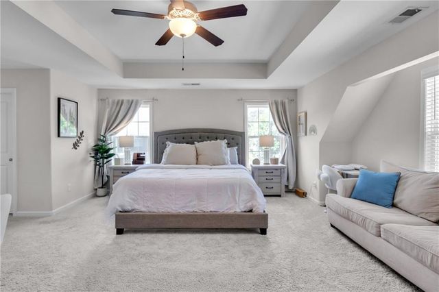 21 McGregor Cove, Newnan, GA 30265