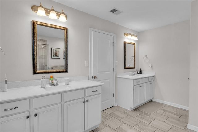 21 McGregor Cove, Newnan, GA 30265