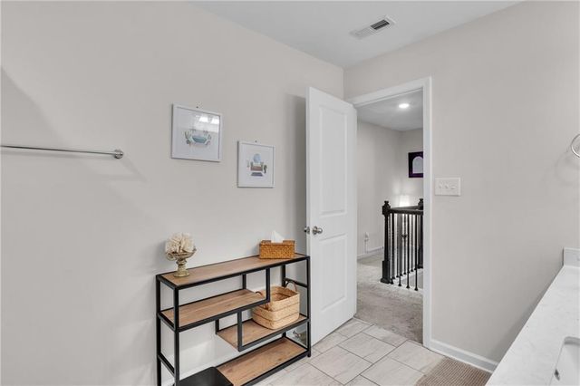21 McGregor Cove, Newnan, GA 30265