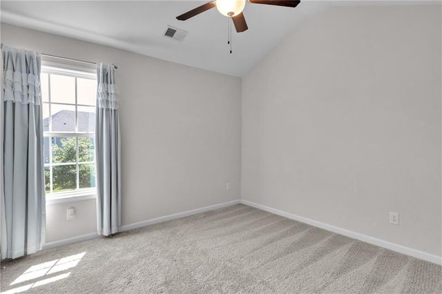 21 McGregor Cove, Newnan, GA 30265