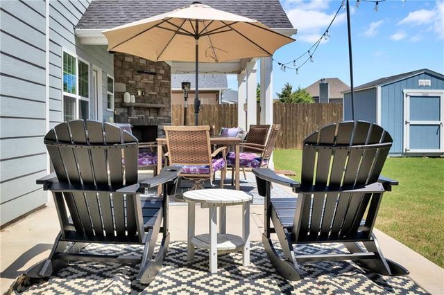 21 McGregor Cove, Newnan, GA 30265