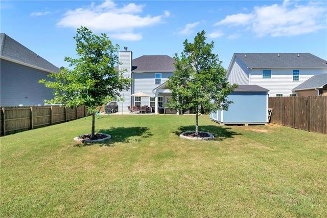 21 McGregor Cove, Newnan, GA 30265
