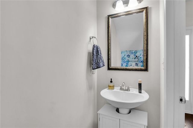 21 McGregor Cove, Newnan, GA 30265