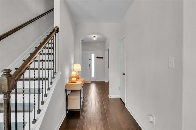 21 McGregor Cove, Newnan, GA 30265