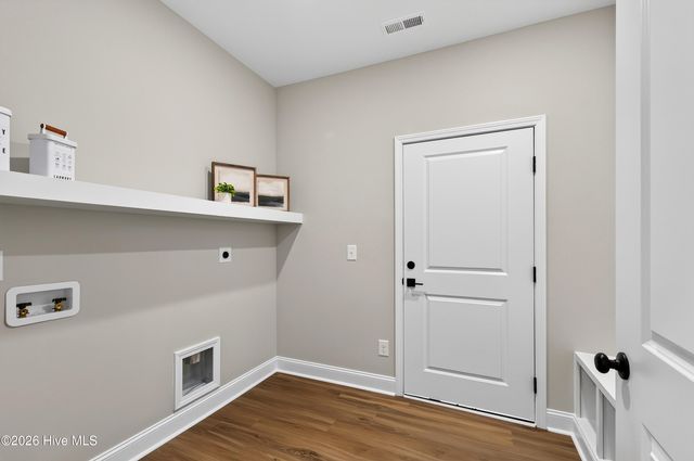 4528 Fairhaven Drive W, Wilson, NC 27893
