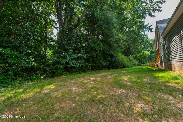 4528 Fairhaven Drive W, Wilson, NC 27893