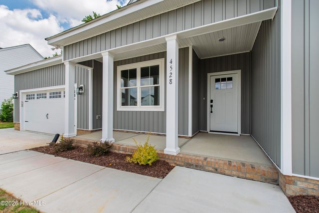 4528 Fairhaven Drive W, Wilson, NC 27893