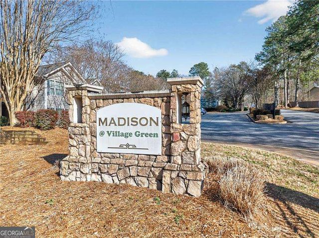 1304 Madison Lane SE, Smyrna, GA 30080