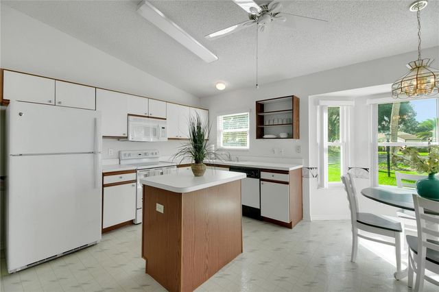 5089 EL DESTINO DRIVE, Leesburg, FL 34748