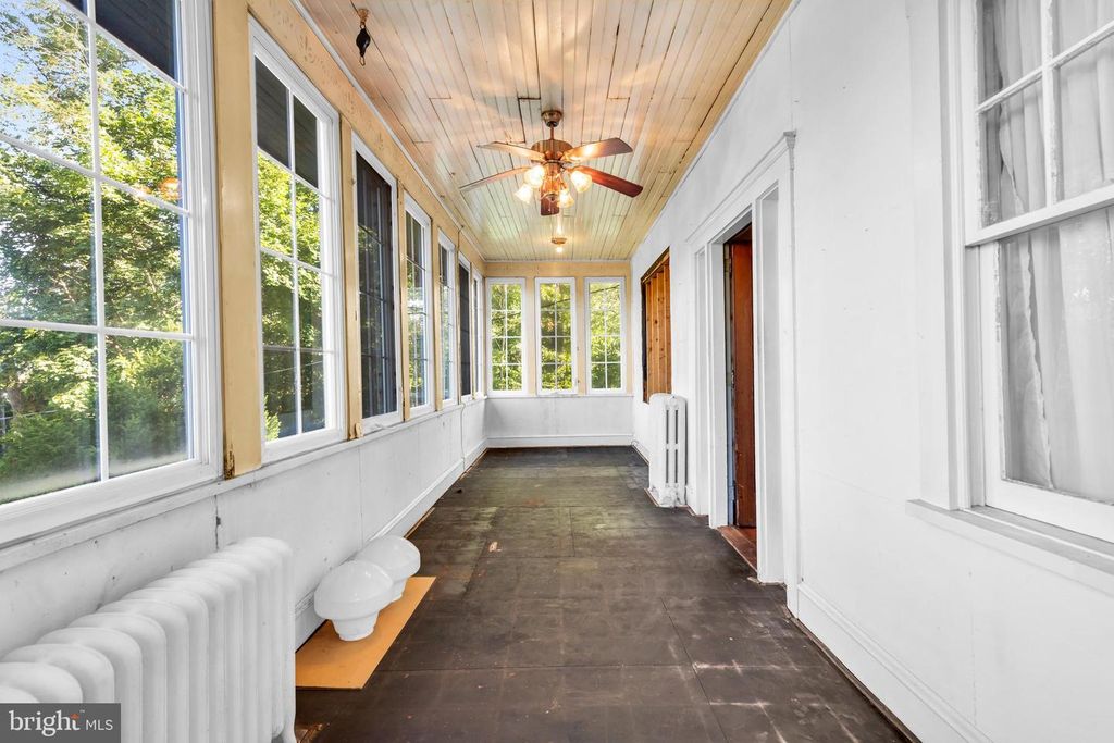 1060 OLD LINCOLN HWY, Langhorne, PA 19047