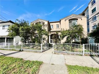 731 W 5th Street, Long Beach, CA 90802