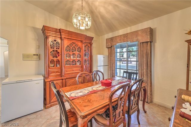 4465 East Cleveland Avenue, Las Vegas, NV 89104