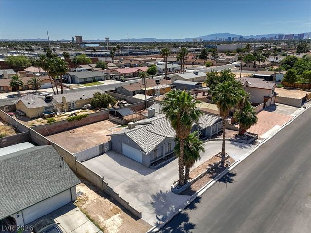 4465 East Cleveland Avenue, Las Vegas, NV 89104