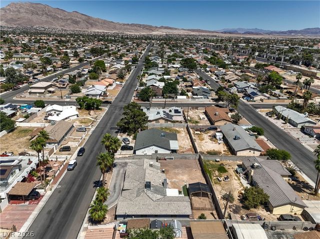 4465 East Cleveland Avenue, Las Vegas, NV 89104