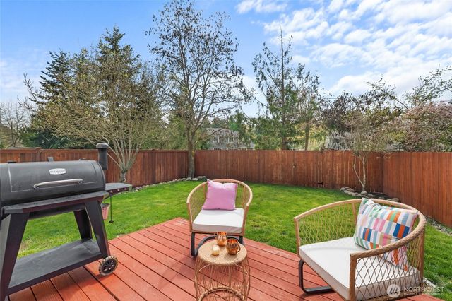 15837 104th Avenue SE, Yelm, WA 98597