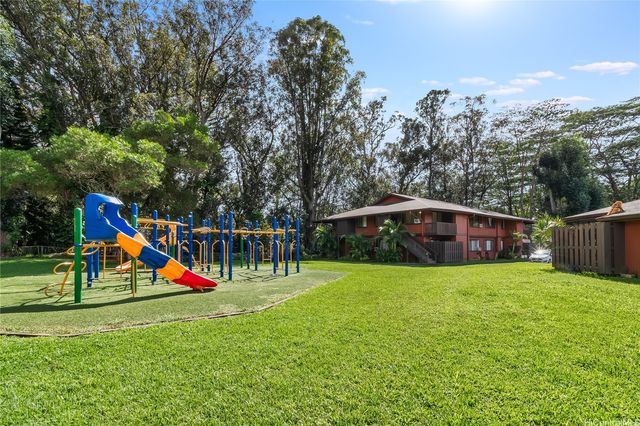 2069 California Avenue 18E, Wahiawa, HI 96786
