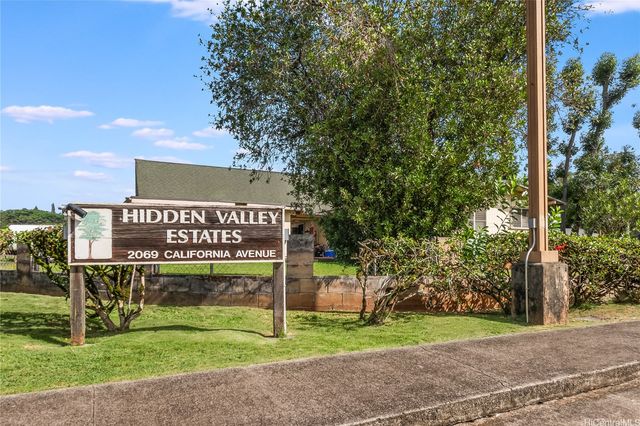 2069 California Avenue 18E, Wahiawa, HI 96786