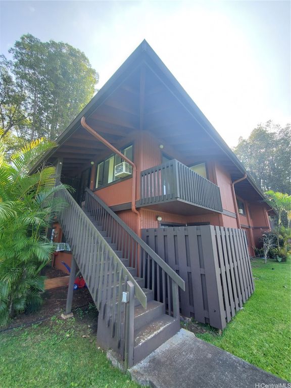 2069 California Avenue 18E, Wahiawa, HI 96786