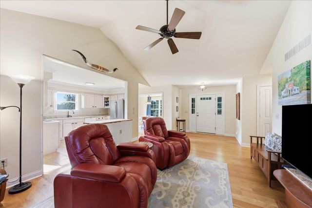 8296 Kelly Road, Burlington, KY 41005