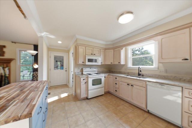 8296 Kelly Road, Burlington, KY 41005