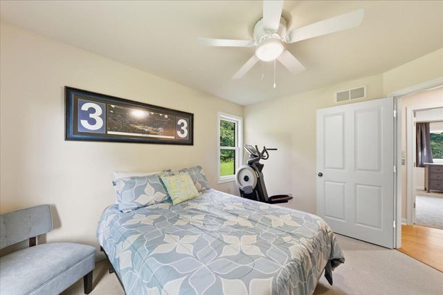 8296 Kelly Road, Burlington, KY 41005