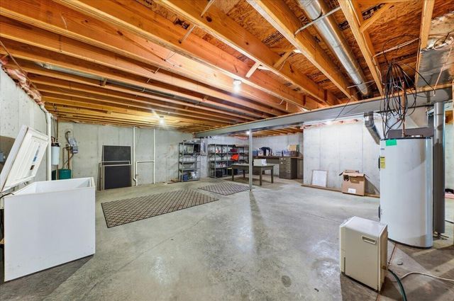 8296 Kelly Road, Burlington, KY 41005