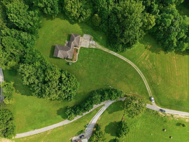 8296 Kelly Road, Burlington, KY 41005