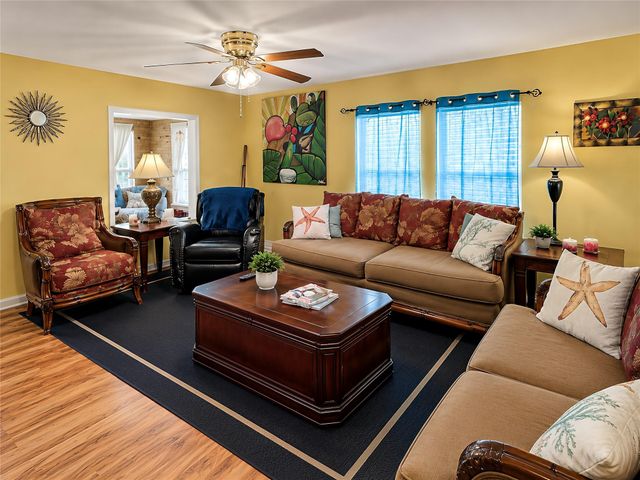 2829 N Sonny Lane, Galveston, TX 77554