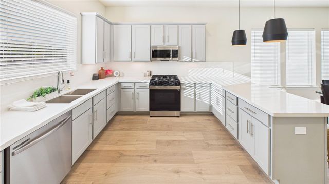 10615 Cascade Ledge Lane, Houston, TX 77025