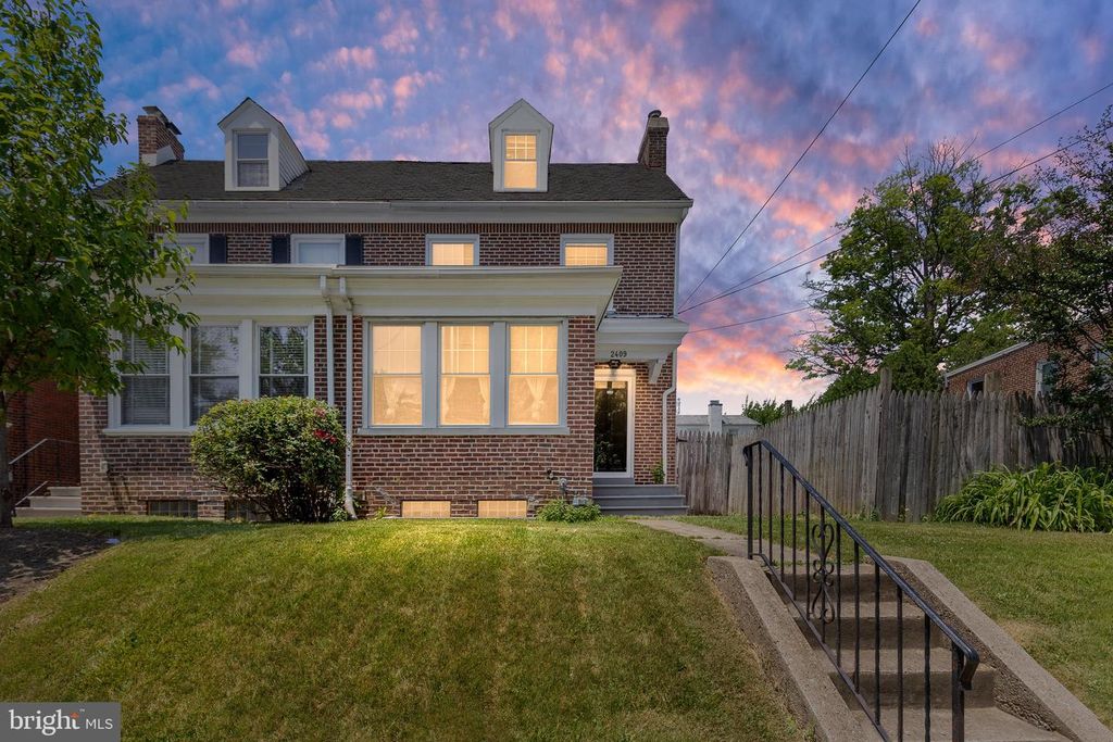 2409 N BROOM ST, Wilmington, DE 19802