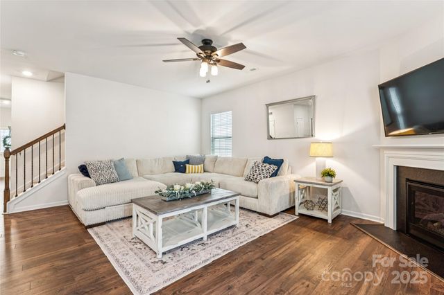 2108 Highland Knoll Drive, Charlotte, NC 28269