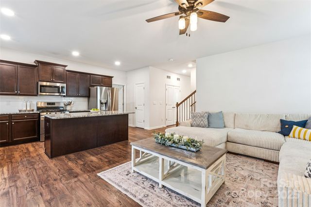 2108 Highland Knoll Drive, Charlotte, NC 28269