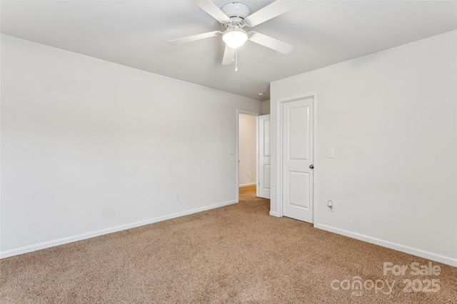 2108 Highland Knoll Drive, Charlotte, NC 28269