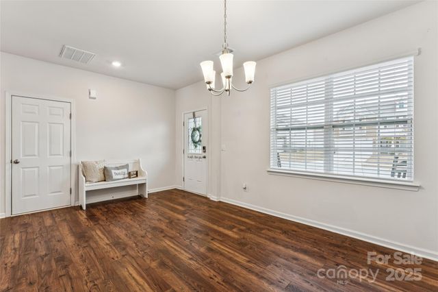 2108 Highland Knoll Drive, Charlotte, NC 28269