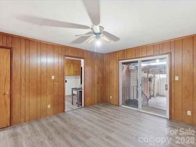 2523 Briargrove Drive, Charlotte, NC 28215