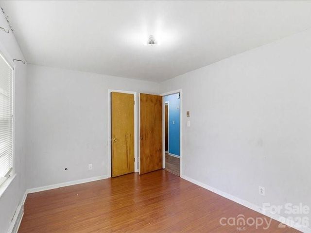 2523 Briargrove Drive, Charlotte, NC 28215