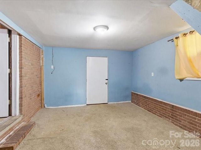 2523 Briargrove Drive, Charlotte, NC 28215